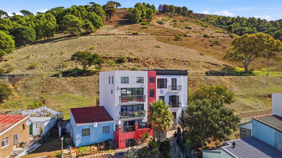 8 Bedroom Property for Sale in Bo Kaap Western Cape